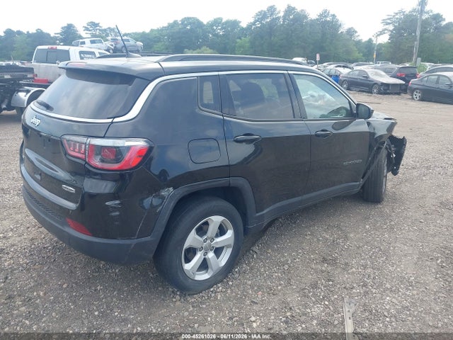Продаж на аукціоні авто 2018 Jeep Compass Latitude 4x4, vin: 3C4NJDBB5JT434587, номер лоту: 45261026