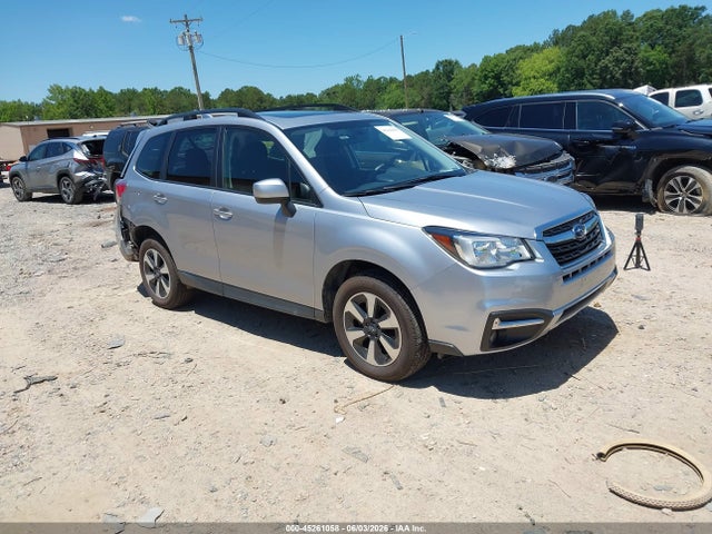 2017 Subaru Forester 2.5i Premium მანქანა იყიდება აუქციონზე, vin: JF2SJAGC9HH547990, აუქციონის ნომერი: 45261058