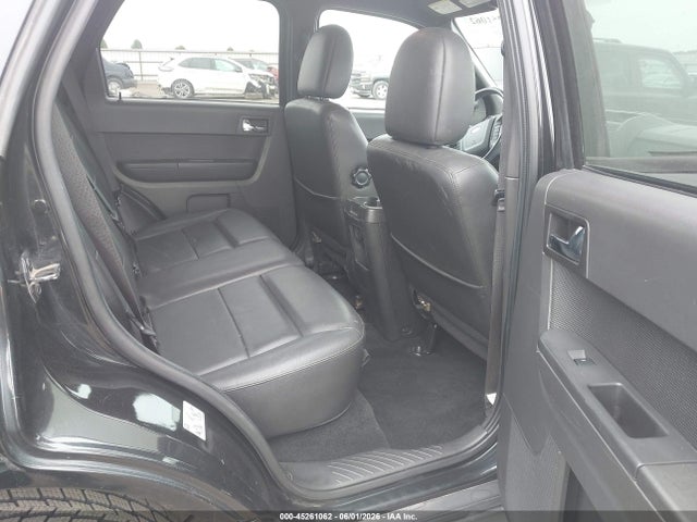 45261062 :رقم المزاد ، 1FMCU9EG8BKB84876 vin ، 2011 Ford Escape Limited مزاد بيع