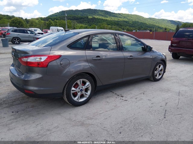 45261073 :رقم المزاد ، 1FADP3F28EL272525 vin ، 2014 Ford Focus Se مزاد بيع