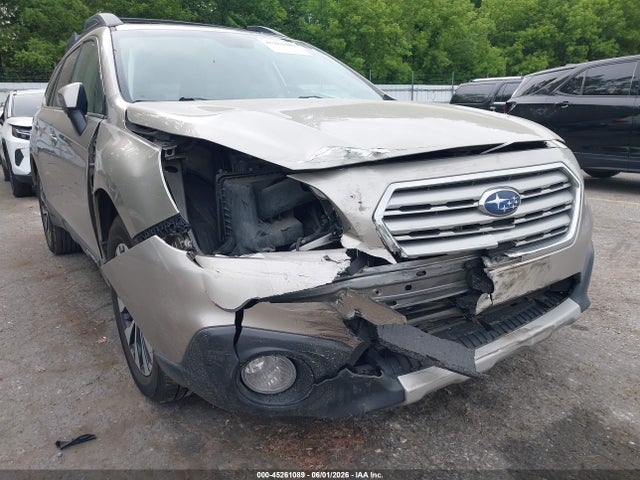 Subaru Outback 2.5i Limited 2015 4S4BSBNC1F3351309 Image 6