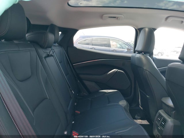 Ford Mustang Mach-e Premium 2025 3FMTK3SU5SMA21186 Image 8