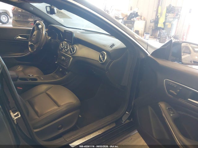 Продажа на аукционе авто 2014 Mercedes-benz Cla 250, vin: WDDSJ4EB7EN041104, номер лота: 45261116