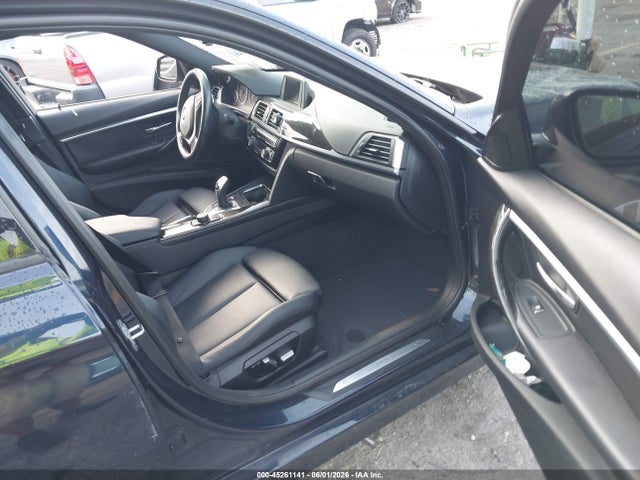 45261141 :رقم المزاد ، WBA8E9G52GNU30505 vin ، 2016 Bmw 328i مزاد بيع