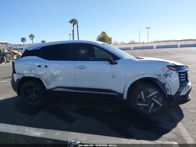 3N8AP6CA2SL425589 Nissan Kicks Sv Fwd