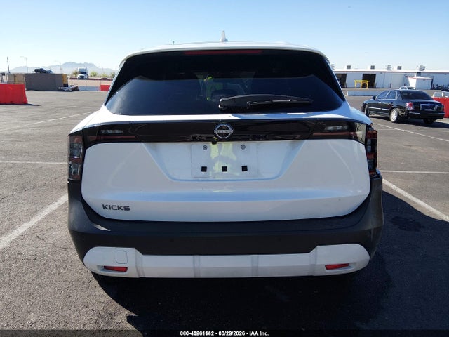 3N8AP6CA2SL425589 Nissan Kicks Sv Fwd
