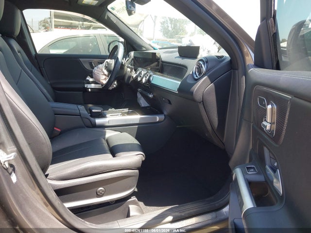 W1N4M4HB8NW259867 Mercedes-Benz Glb 250 4matic