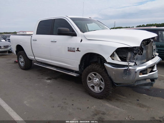 45261210 :رقم المزاد ، 3C6UR5DL5GG151759 vin ، 2016 Ram 2500 Slt مزاد بيع