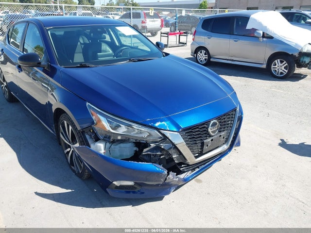 1N4BL4CV1LC173209 Nissan Altima Sr Fwd