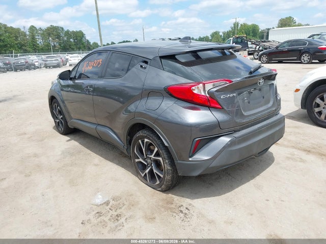 NMTKHMBX4KR077455 Toyota C-HR XLE