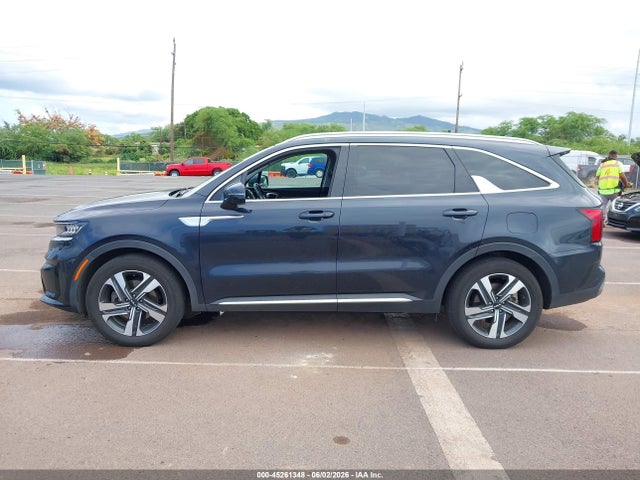 Продажа на аукционе авто 2023 Kia Sorento Hybrid Ex, vin: KNDRHDLG5P5138064, номер лота: 45261348
