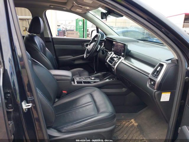 Продажа на аукционе авто 2023 Kia Sorento Hybrid Ex, vin: KNDRHDLG5P5138064, номер лота: 45261348