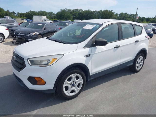 2017 Ford Escape S მანქანა იყიდება აუქციონზე, vin: 1FMCU0F75HUB61708, აუქციონის ნომერი: 45261412