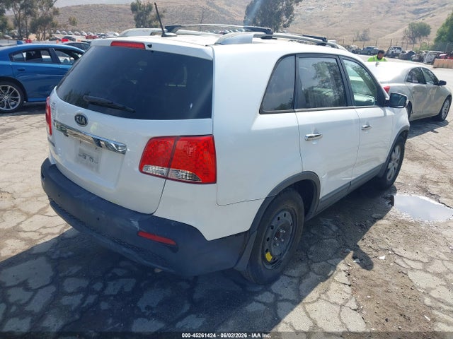 45261424 :رقم المزاد ، 5XYKT4A26DG331821 vin ، 2013 Kia Sorento Lx V6 مزاد بيع