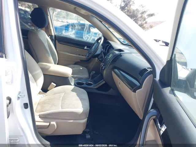 45261424 :رقم المزاد ، 5XYKT4A26DG331821 vin ، 2013 Kia Sorento Lx V6 مزاد بيع