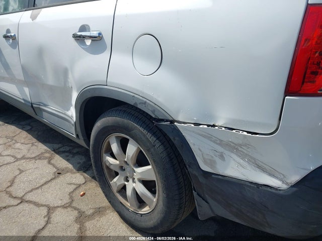 45261424 :رقم المزاد ، 5XYKT4A26DG331821 vin ، 2013 Kia Sorento Lx V6 مزاد بيع