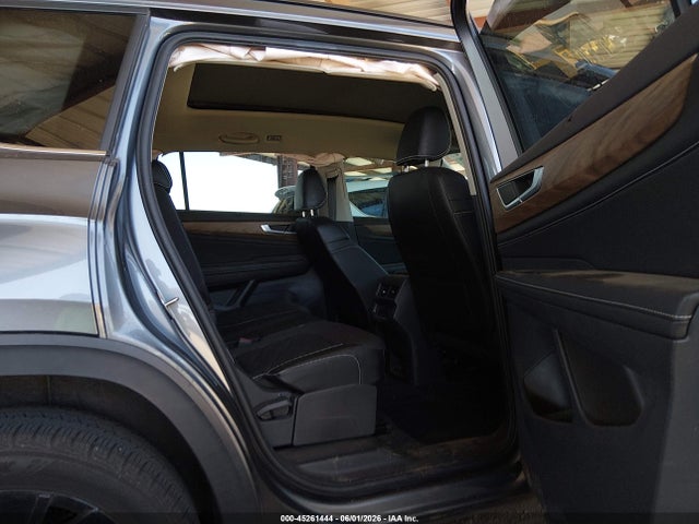 2024 Volkswagen Atlas 2.0t Se W/technology მანქანა იყიდება აუქციონზე, vin: 1V2KR2CA1RC520734, აუქციონის ნომერი: 45261444