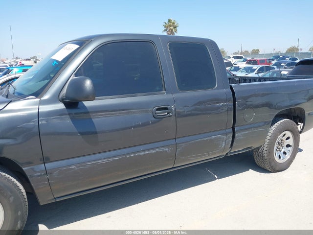 45261453 :رقم المزاد ، 2GTEC19V751367037 vin ، 2005 Gmc Sierra 1500 Work Truck مزاد بيع