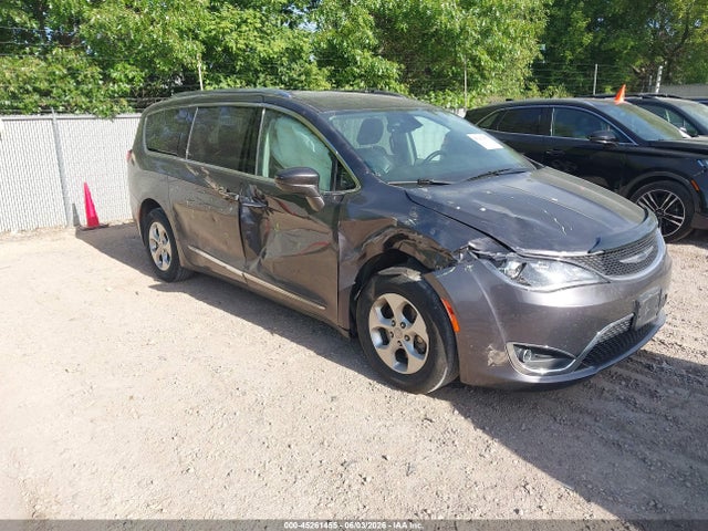 2017 Chrysler Pacifica Touring-l Plus მანქანა იყიდება აუქციონზე, vin: 2C4RC1EG2HR851342, აუქციონის ნომერი: 45261455