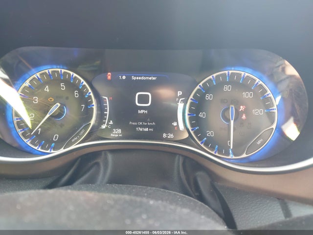 2017 Chrysler Pacifica Touring-l Plus მანქანა იყიდება აუქციონზე, vin: 2C4RC1EG2HR851342, აუქციონის ნომერი: 45261455