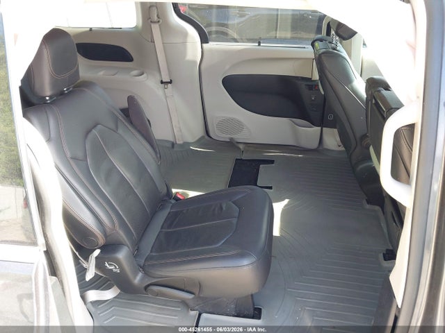 2017 Chrysler Pacifica Touring-l Plus მანქანა იყიდება აუქციონზე, vin: 2C4RC1EG2HR851342, აუქციონის ნომერი: 45261455