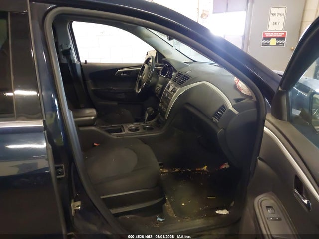 45261462 :رقم المزاد ، 1GNKVGED5BJ238381 vin ، 2011 Chevrolet Traverse 1lt مزاد بيع