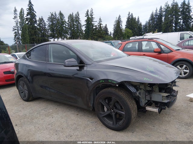 Продажа на аукционе авто 2026 Tesla Model Y Premium Rear-wheel Drive/rear-wheel Drive, vin: 7SAYGDED1TF398796, номер лота: 45261489