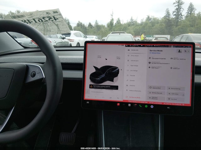 Продажа на аукционе авто 2026 Tesla Model Y Premium Rear-wheel Drive/rear-wheel Drive, vin: 7SAYGDED1TF398796, номер лота: 45261489