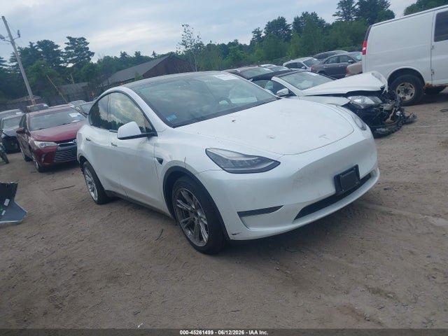 Продажа на аукционе авто 2020 Tesla Model Y Long Range Dual Motor All-wheel Drive, vin: 5YJYGDEE3LF031940, номер лота: 45261499