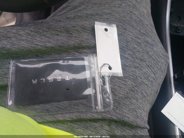2020 Tesla Model Y Long Range Dual Motor All-wheel Drive მანქანა იყიდება აუქციონზე, vin: 5YJYGDEE3LF031940, აუქციონის ნომერი: 45261499