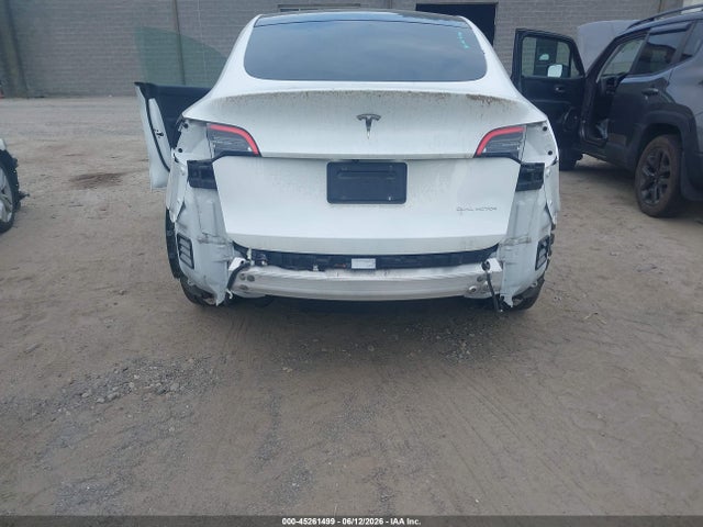 2020 Tesla Model Y Long Range Dual Motor All-wheel Drive მანქანა იყიდება აუქციონზე, vin: 5YJYGDEE3LF031940, აუქციონის ნომერი: 45261499