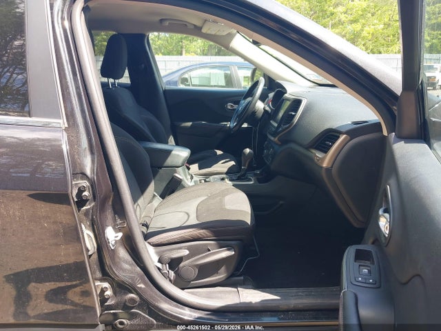 Продаж на аукціоні авто 2015 Jeep Cherokee Latitude, vin: 1C4PJMCS0FW523377, номер лоту: 45261502