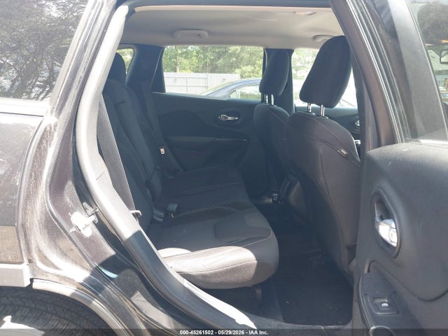 Продаж на аукціоні авто 2015 Jeep Cherokee Latitude, vin: 1C4PJMCS0FW523377, номер лоту: 45261502