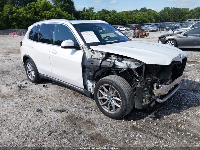 Продажа на аукционе авто 2022 Bmw X5 Sdrive40i, vin: 5UXCR4C09N9J59686, номер лота: 45261539