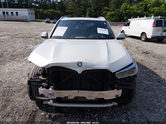 45261539 :رقم المزاد ، 5UXCR4C09N9J59686 vin ، 2022 Bmw X5 Sdrive40i مزاد بيع