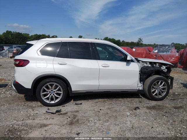45261539 :رقم المزاد ، 5UXCR4C09N9J59686 vin ، 2022 Bmw X5 Sdrive40i مزاد بيع