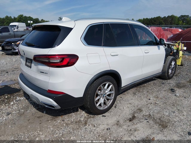 45261539 :رقم المزاد ، 5UXCR4C09N9J59686 vin ، 2022 Bmw X5 Sdrive40i مزاد بيع