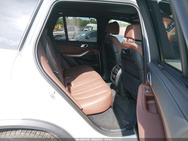 45261539 :رقم المزاد ، 5UXCR4C09N9J59686 vin ، 2022 Bmw X5 Sdrive40i مزاد بيع