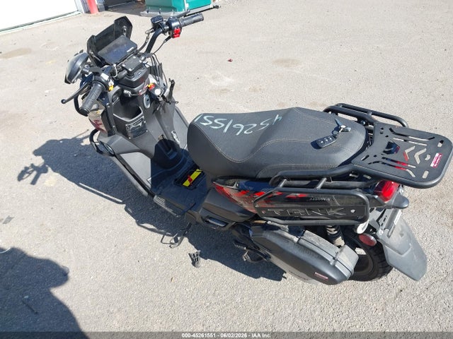 LLPTGLHE9R1100168 Jiajue Jj200t