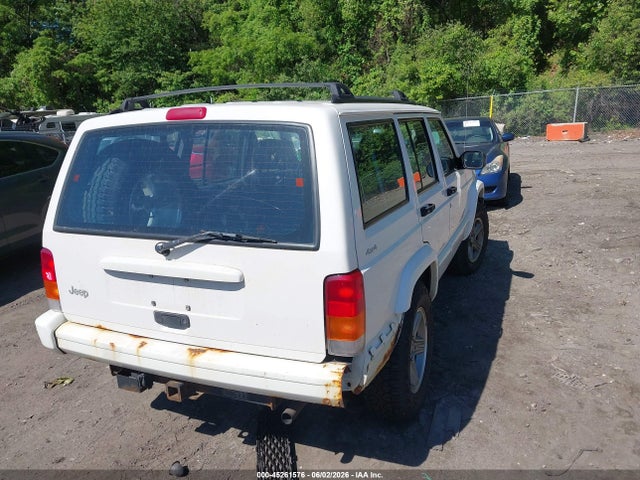 2001 Jeep Cherokee Sport მანქანა იყიდება აუქციონზე, vin: 1J4FF48S31L628859, აუქციონის ნომერი: 45261576