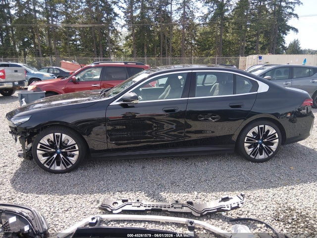 WBY13HG08SCS45452 BMW I5 Xdrive40