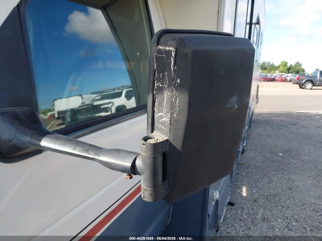 45261588 :رقم المزاد ، 1FDKE30G3PHA42114 vin ، 1993 Ford Econoline E350 Cutaway Van مزاد بيع