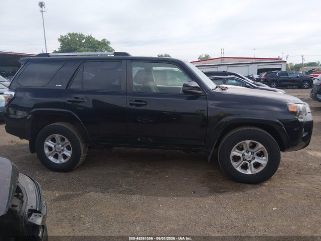 45261596 :رقم المزاد ، JTEZU5JR7K5197238 vin ، 2019 Toyota 4runner Sr5 مزاد بيع