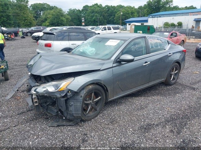 45261601 :رقم المزاد ، 1N4BL4BV6LC145486 vin ، 2020 Nissan Altima S Fwd مزاد بيع