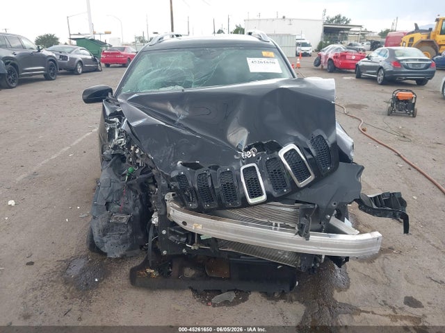 1C4PJLCB4HD236391 Jeep Cherokee Latitude Fwd