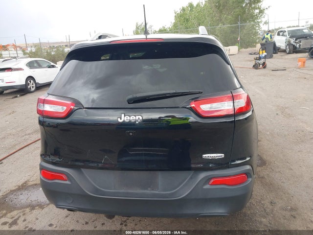 1C4PJLCB4HD236391 Jeep Cherokee Latitude Fwd