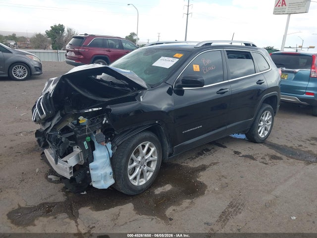 1C4PJLCB4HD236391 Jeep Cherokee Latitude Fwd