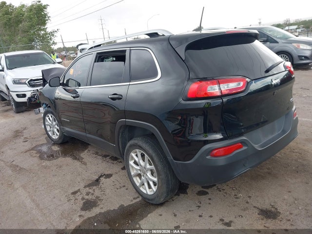 1C4PJLCB4HD236391 Jeep Cherokee Latitude Fwd