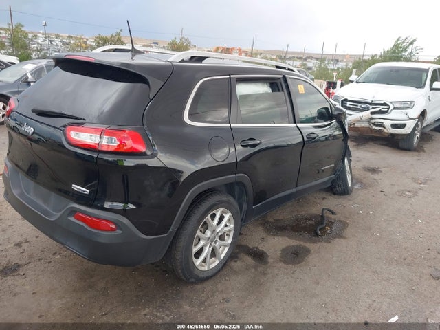 1C4PJLCB4HD236391 Jeep Cherokee Latitude Fwd