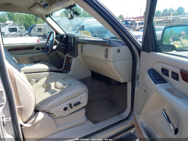 Продажа на аукционе авто 2004 Cadillac Escalade Standard, vin: 1GYEC63T24R315285, номер лота: 45261651